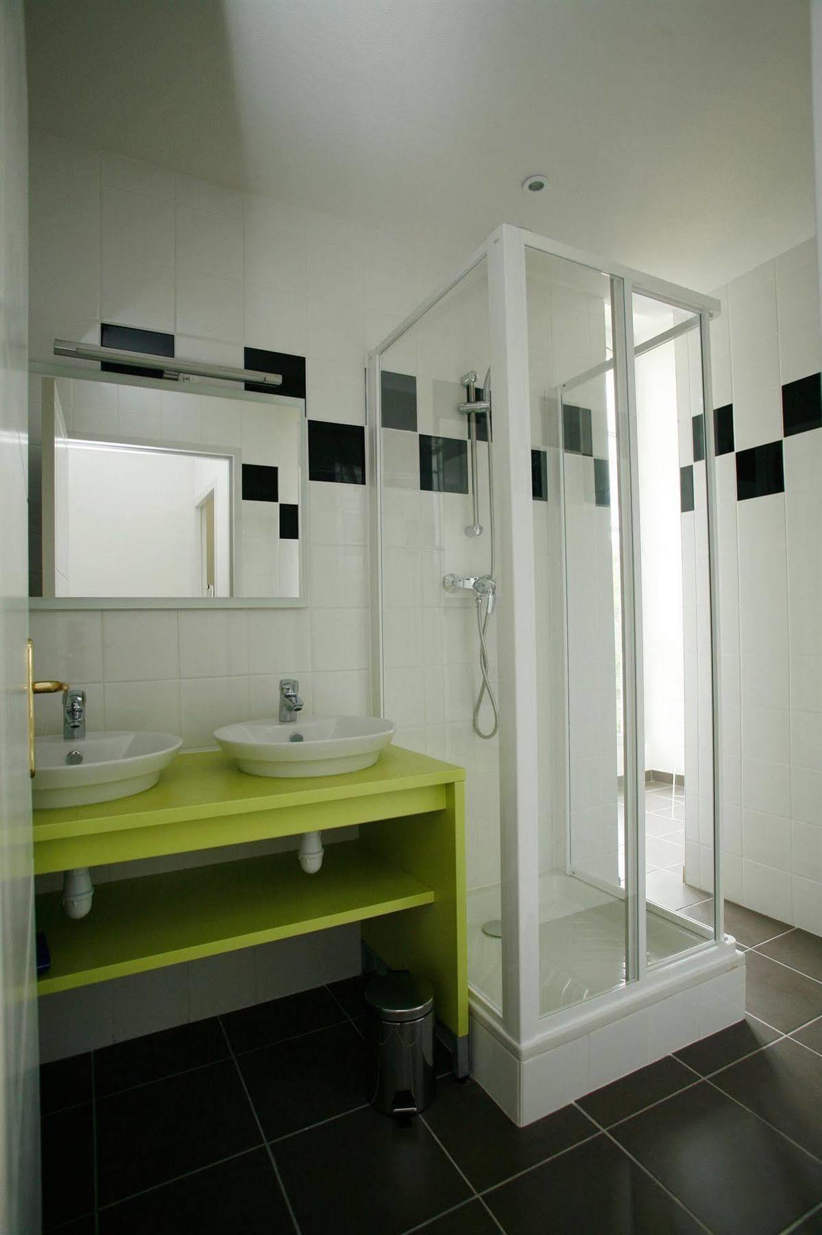 Residence Prestige Odalys Le Chateau De Keraveon Erdeven Exterior photo