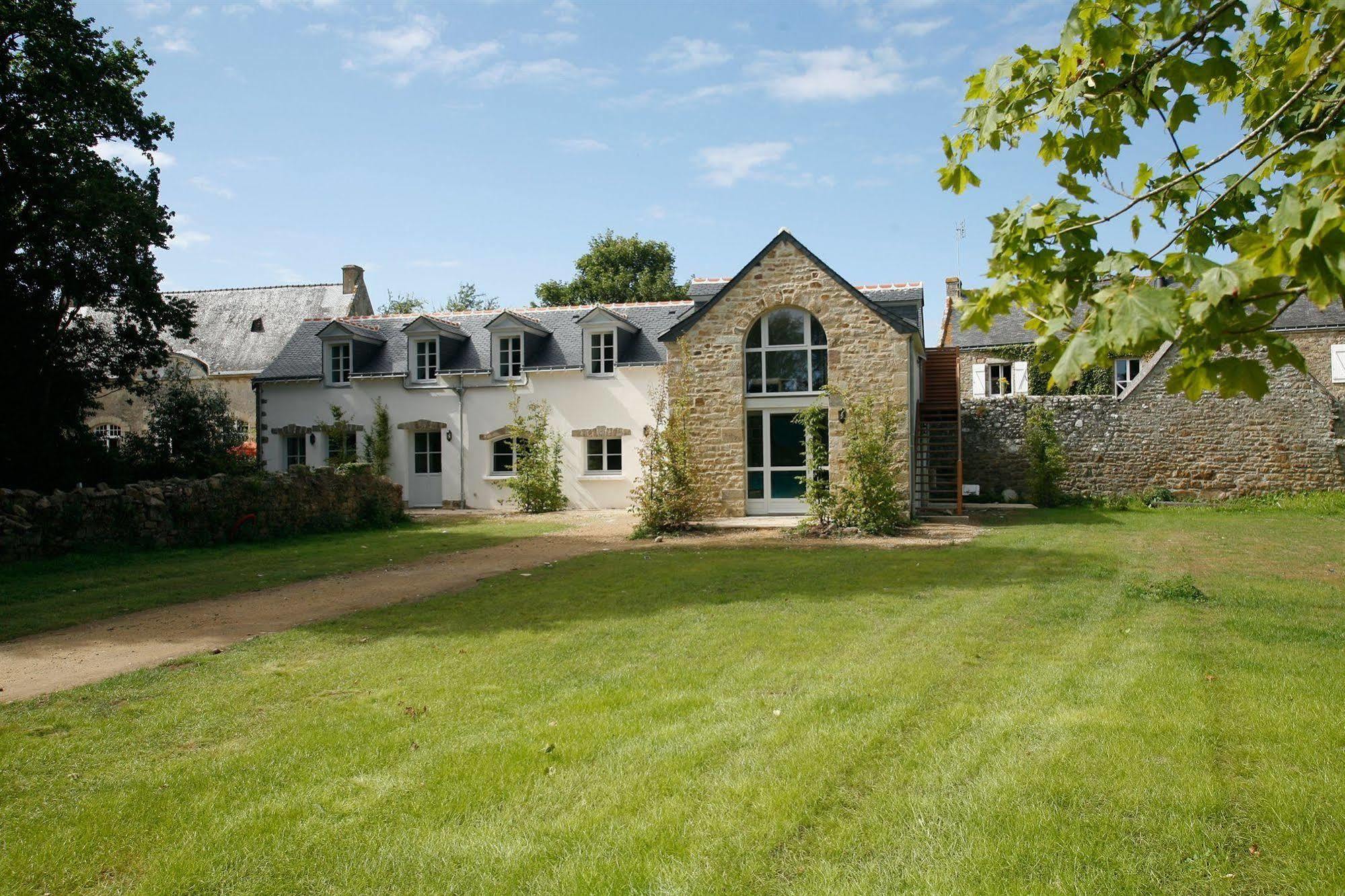 Residence Prestige Odalys Le Chateau De Keraveon Erdeven Exterior photo